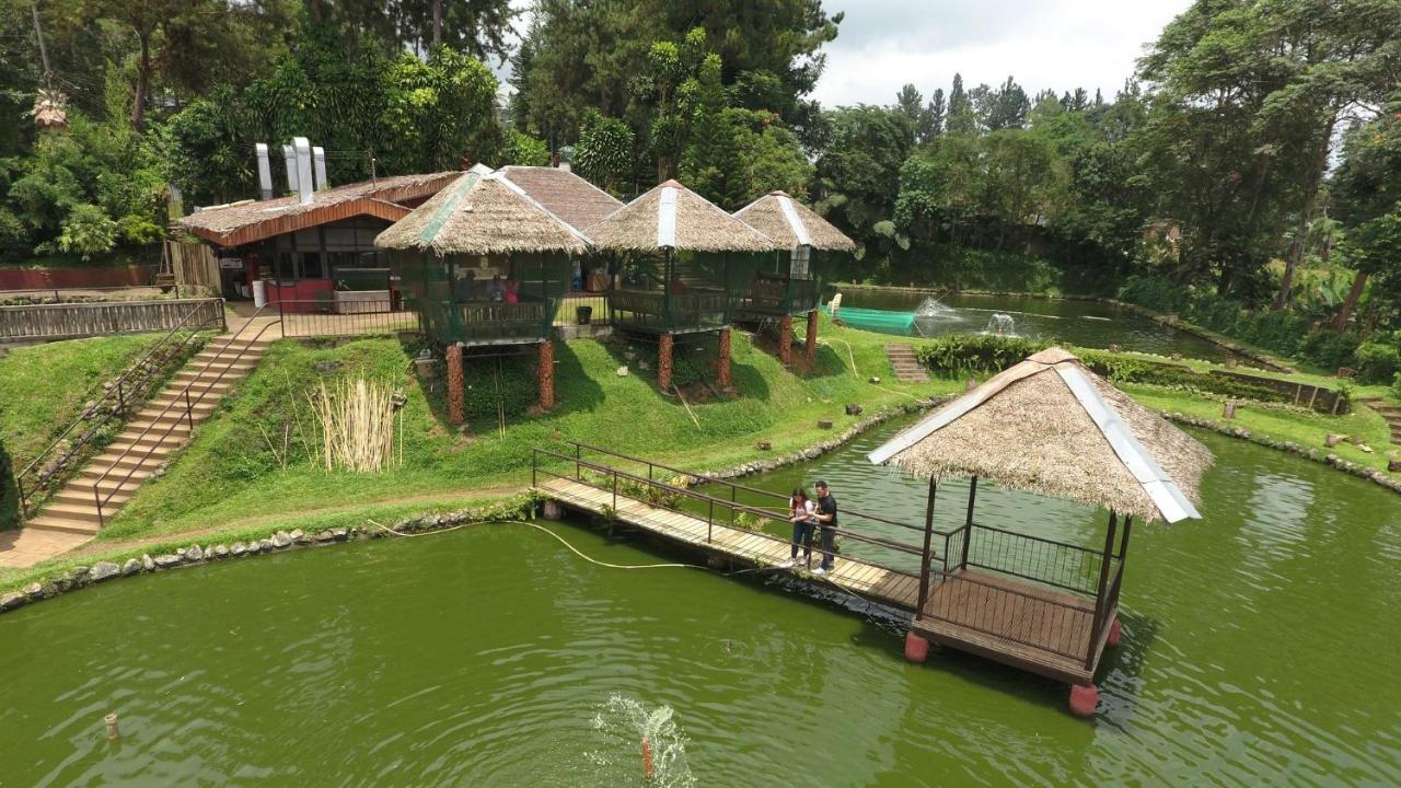 Eden Nature Park And Resort Davao Exterior photo